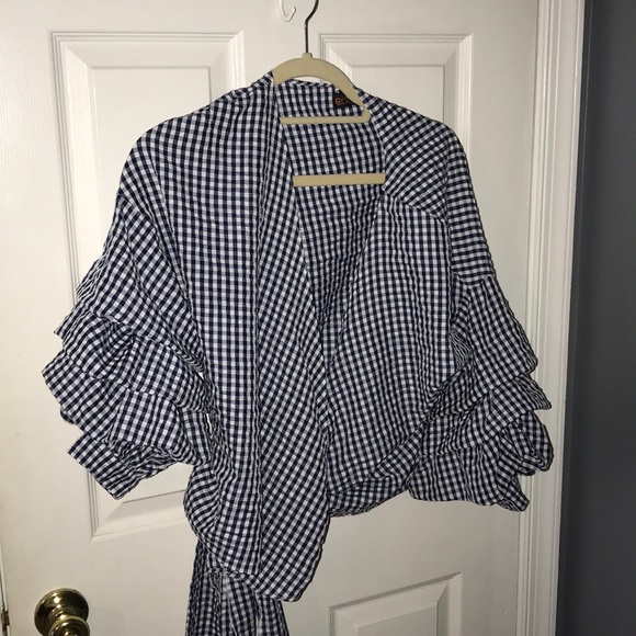 LF puff sleeve top - Picture 2 of 2